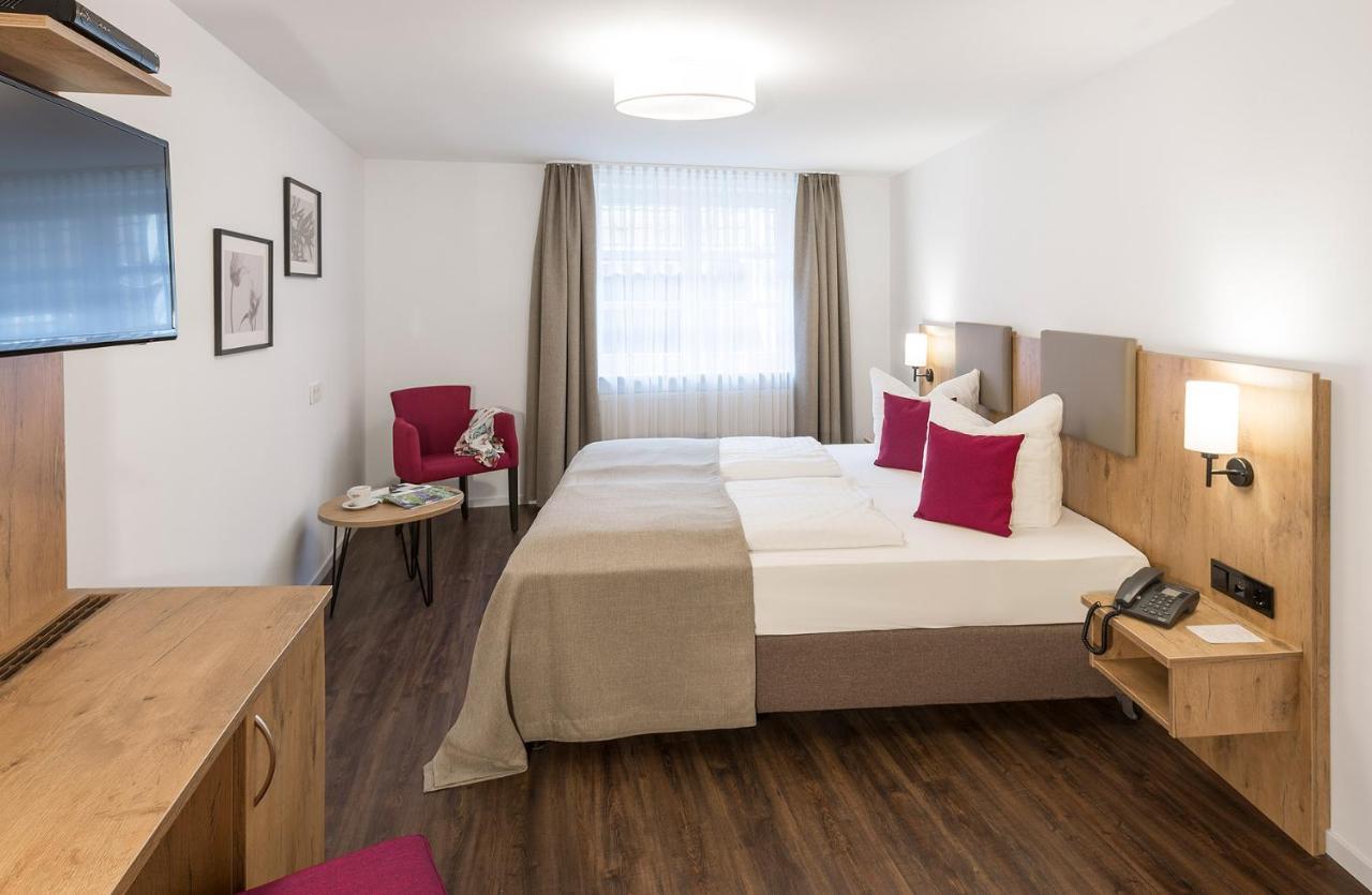 Hotel & Restaurant Lamm 모스바흐 외부 사진