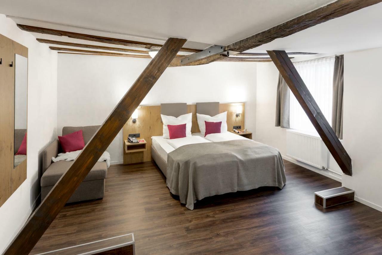 Hotel & Restaurant Lamm 모스바흐 외부 사진